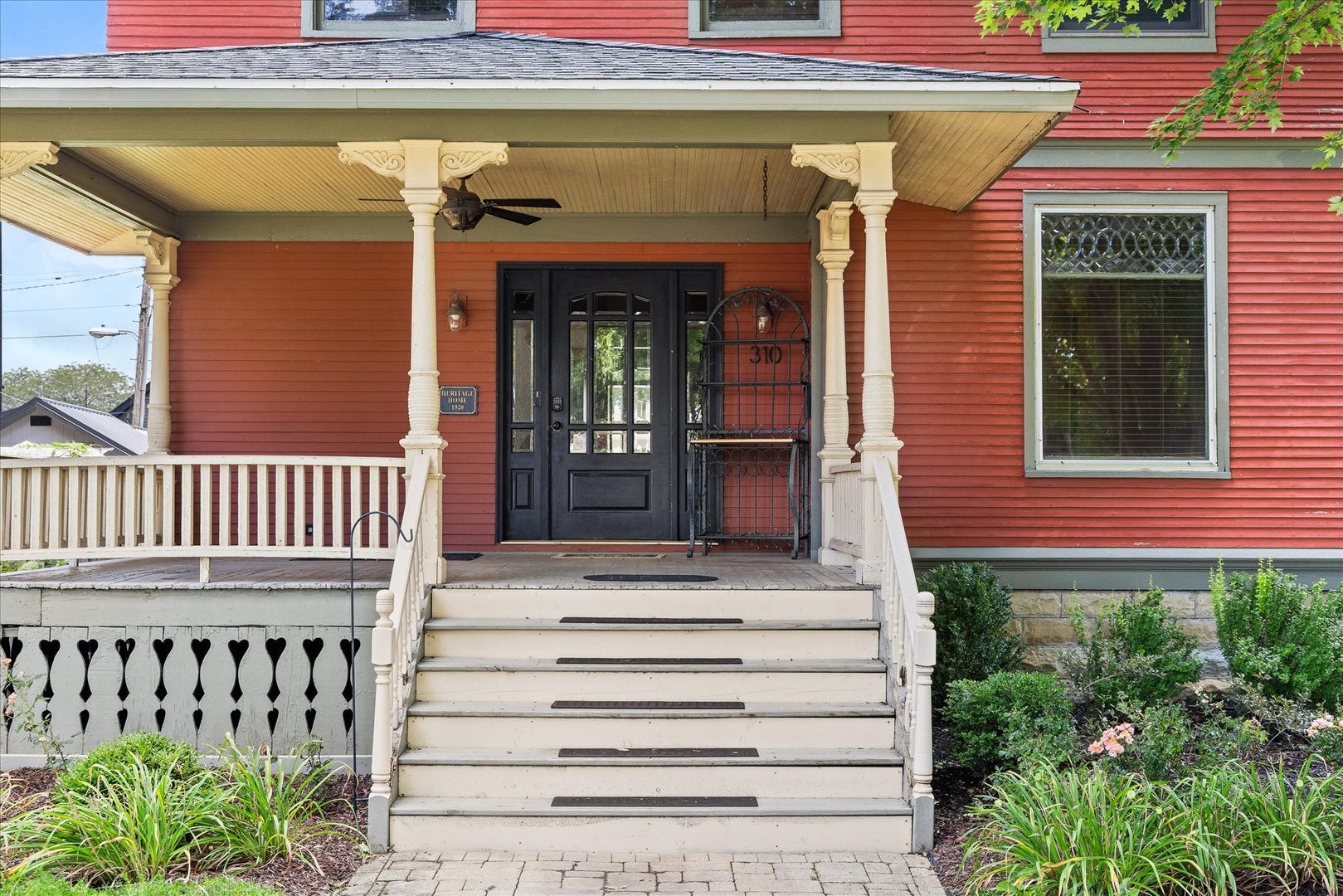 310 E Jefferson Street
