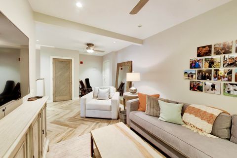 Tiny photo for 208 N Park Drive, Chicago, IL 60601 (MLS # 12603067)