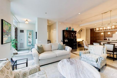 Tiny photo for 208 N Park Drive, Chicago, IL 60601 (MLS # 12603067)