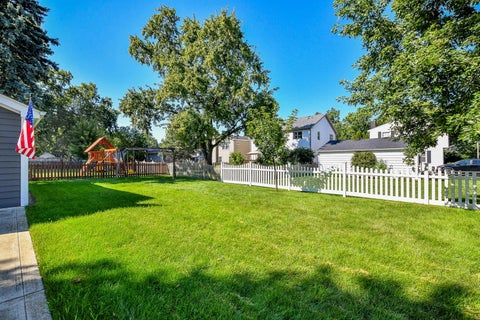 Tiny photo for Glen Ellyn, IL 60137 (MLS # 12772782)