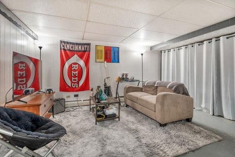 Tiny photo for 952 W Grant Drive, Des Plaines, IL 60016 (MLS # 12745344)