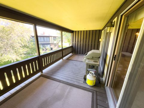 Tiny photo for 406 Carol Court #B2, Pontiac, IL 61764 (MLS # 12466199)