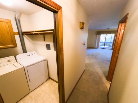 Tiny photo for 406 Carol Court #B2, Pontiac, IL 61764 (MLS # 12466199)