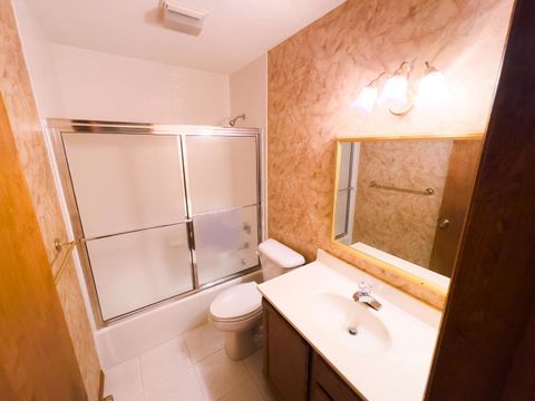 Tiny photo for 406 Carol Court #B2, Pontiac, IL 61764 (MLS # 12466199)