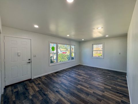 Tiny photo for 2814 Cardinal Drive, Rolling Meadows, IL 60008 (MLS # 12591536)