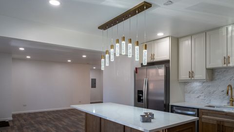 Tiny photo for 2814 Cardinal Drive, Rolling Meadows, IL 60008 (MLS # 12591536)