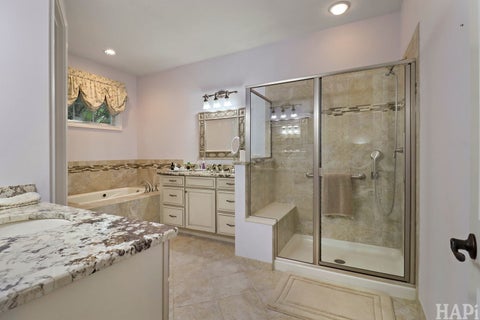 Tiny photo for 4 Chaco Court, South Barrington, IL 60010 (MLS # 12736043)