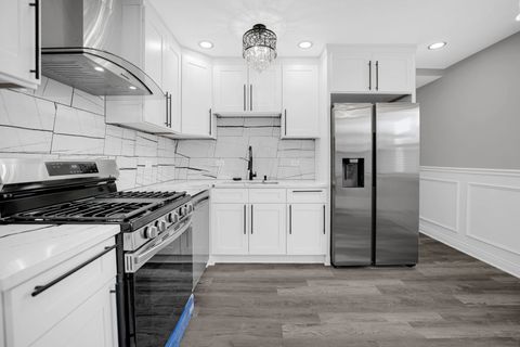 Tiny photo for Country Club Hills, IL 60478 (MLS # 12604519)