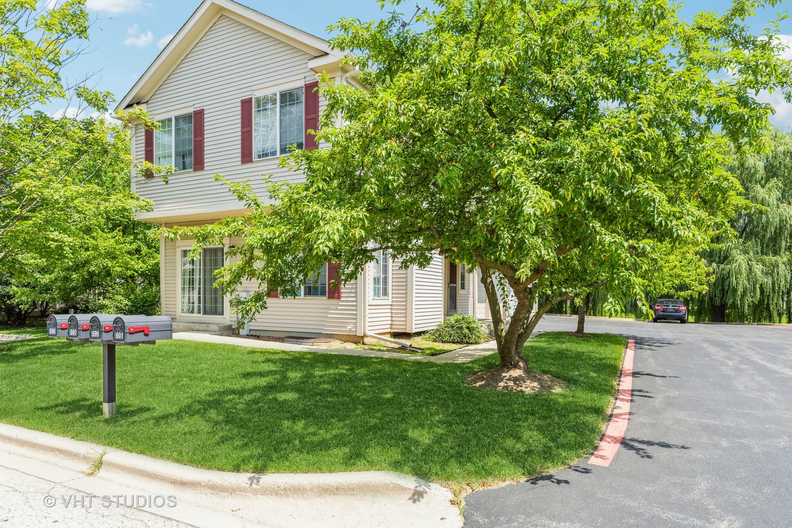 601 Fox Ridge Drive 601
