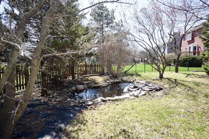 335 Colonial Circle