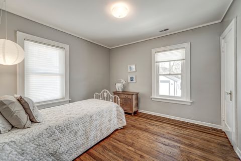 Tiny photo for 731 Western Avenue, Glen Ellyn, IL 60137 (MLS # 12552047)