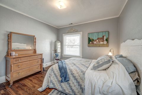 Tiny photo for 731 Western Avenue, Glen Ellyn, IL 60137 (MLS # 12552047)