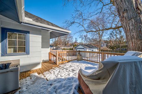 Tiny photo for 731 Western Avenue, Glen Ellyn, IL 60137 (MLS # 12552047)