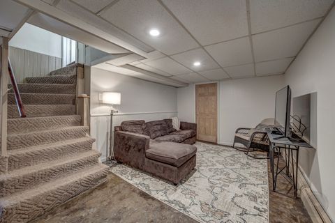 Tiny photo for 731 Western Avenue, Glen Ellyn, IL 60137 (MLS # 12552047)