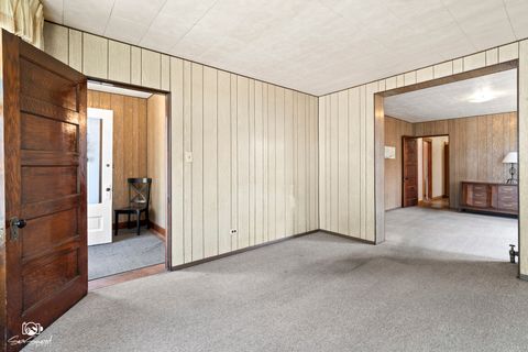 Tiny photo for 10447-10449 S Avenue N, Chicago, IL 60617 (MLS # 12493251)