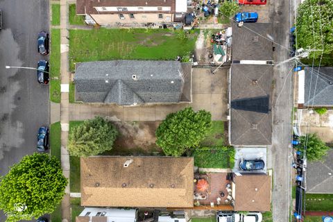 Tiny photo for 10447-10449 S Avenue N, Chicago, IL 60617 (MLS # 12493251)