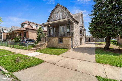 Tiny photo for 10447-10449 S Avenue N, Chicago, IL 60617 (MLS # 12493251)