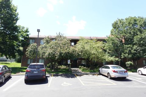 Tiny photo for 1303 N Winslowe Drive #203, Palatine, IL 60074 (MLS # 12701020)