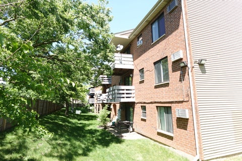 Tiny photo for 1303 N Winslowe Drive #203, Palatine, IL 60074 (MLS # 12701020)