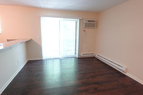 Tiny photo for 1303 N Winslowe Drive #203, Palatine, IL 60074 (MLS # 12701020)