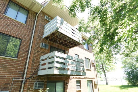 Tiny photo for 1303 N Winslowe Drive #203, Palatine, IL 60074 (MLS # 12701020)