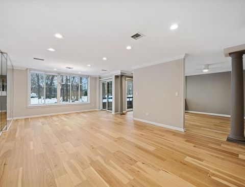 Tiny photo for 1401 Burr Oak Road #105B, Hinsdale, IL 60521 (MLS # 12554839)