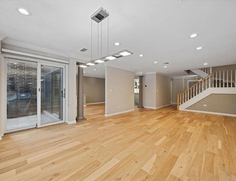 Tiny photo for 1401 Burr Oak Road #105B, Hinsdale, IL 60521 (MLS # 12554839)