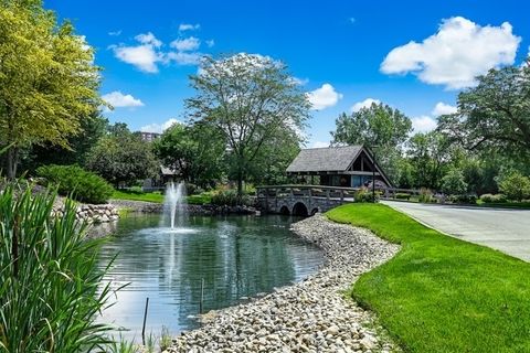 Tiny photo for 1401 Burr Oak Road #105B, Hinsdale, IL 60521 (MLS # 12554839)