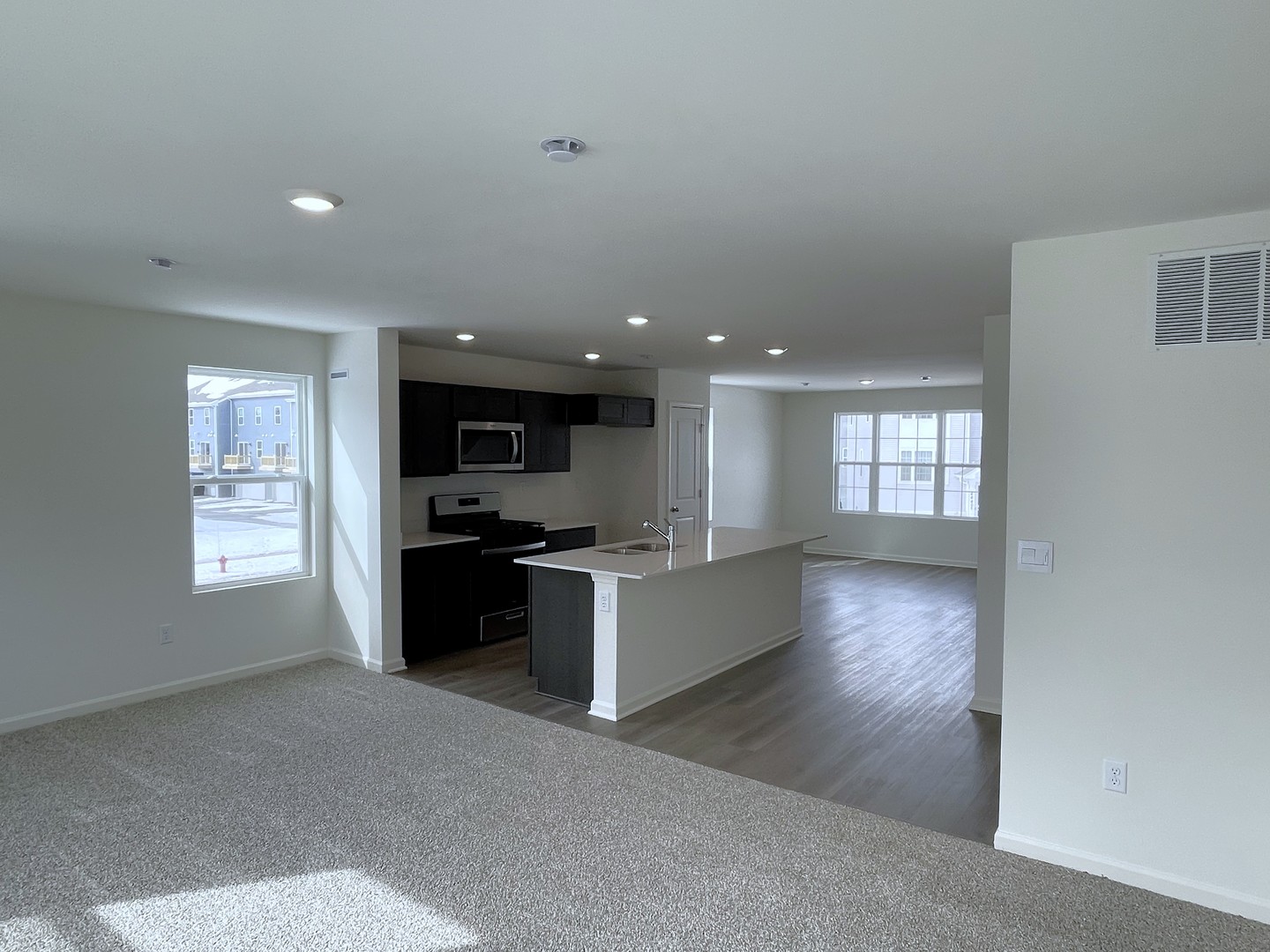 6570 Linden Trail F