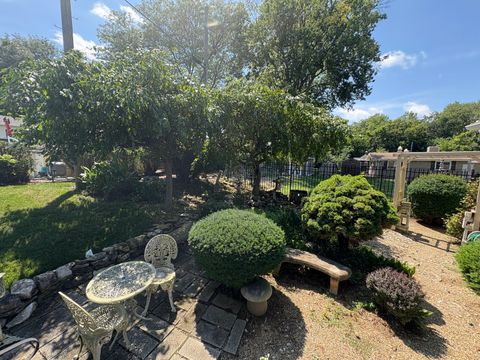 Tiny photo for 753 Fort Street, Ottawa, IL 61350 (MLS # 12428114)