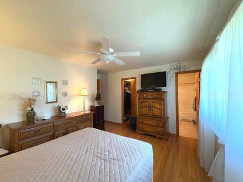 Tiny photo for 753 Fort Street, Ottawa, IL 61350 (MLS # 12428114)