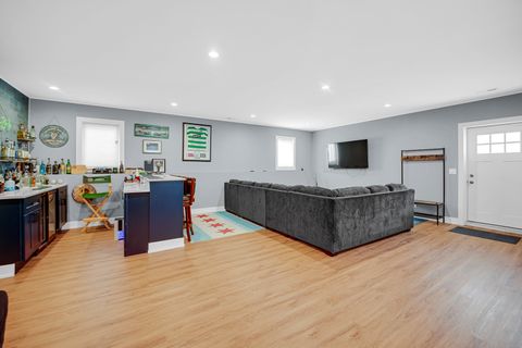 Tiny photo for 5418 S Mulligan Avenue, Chicago, IL 60638 (MLS # 12553389)