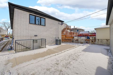 Tiny photo for 5418 S Mulligan Avenue, Chicago, IL 60638 (MLS # 12553389)