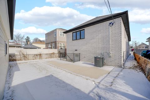 Tiny photo for 5418 S Mulligan Avenue, Chicago, IL 60638 (MLS # 12553389)