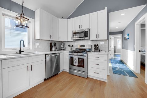 Tiny photo for 5418 S Mulligan Avenue, Chicago, IL 60638 (MLS # 12553389)