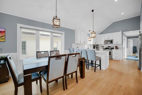 Tiny photo for 5418 S Mulligan Avenue, Chicago, IL 60638 (MLS # 12553389)