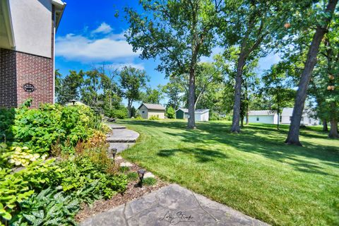 A home in Hickory Hills