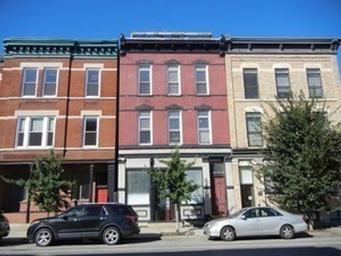 1870 N Halsted Street 1F Chicago IL 60614