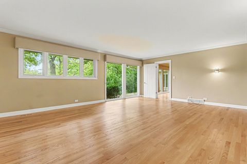 Tiny photo for 61 Timberlake Road, Barrington, IL 60010 (MLS # 12651412)