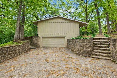 Tiny photo for 61 Timberlake Road, Barrington, IL 60010 (MLS # 12651412)