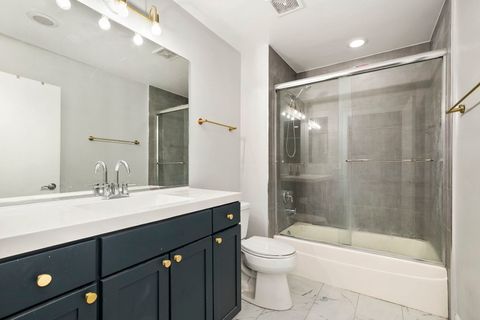 Tiny photo for 1000 N Kingsbury Street #503, Chicago, IL 60610 (MLS # 12603334)