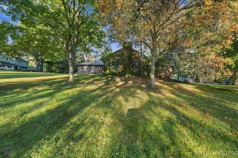 Tiny photo for 6S383 Shagbark Lane, Aurora, IL 60506 (MLS # 12768383)
