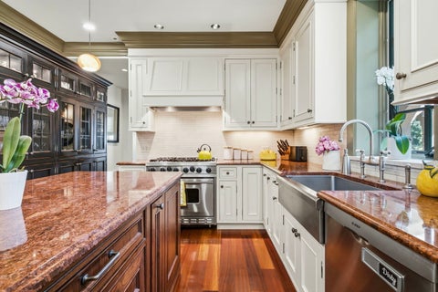 Tiny photo for 1010 Sheridan Road, Wilmette, IL 60091 (MLS # 12705925)