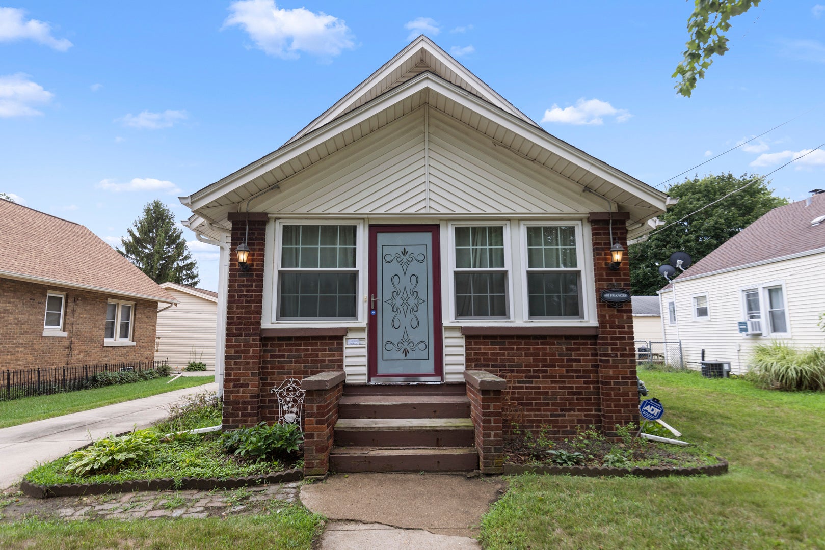 603 FRANCES Avenue