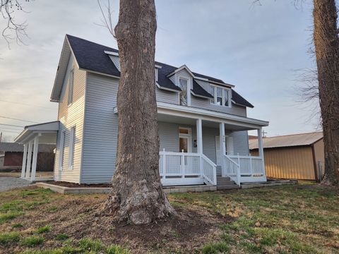 Tiny photo for 309 N Main Street, Pinckneyville, IL 62274 (MLS # 12583508)