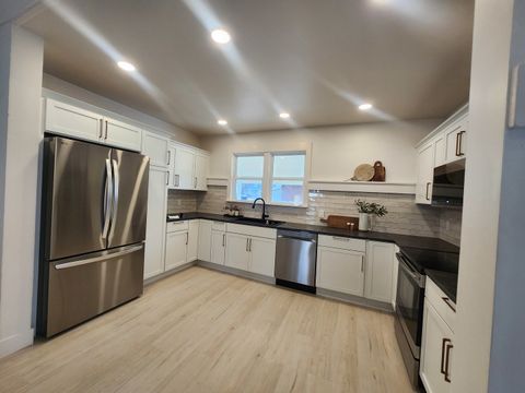 Tiny photo for 309 N Main Street, Pinckneyville, IL 62274 (MLS # 12583508)