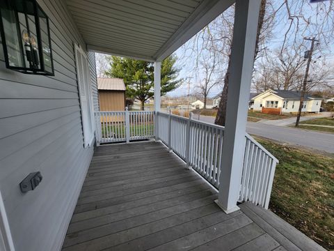 Tiny photo for 309 N Main Street, Pinckneyville, IL 62274 (MLS # 12583508)