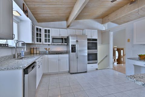 Tiny photo for 521 Michael Manor Mnr, Glenview, IL 60025 (MLS # 12530638)