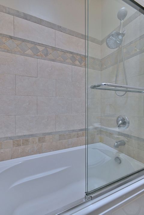 Tiny photo for 521 Michael Manor Mnr, Glenview, IL 60025 (MLS # 12530638)