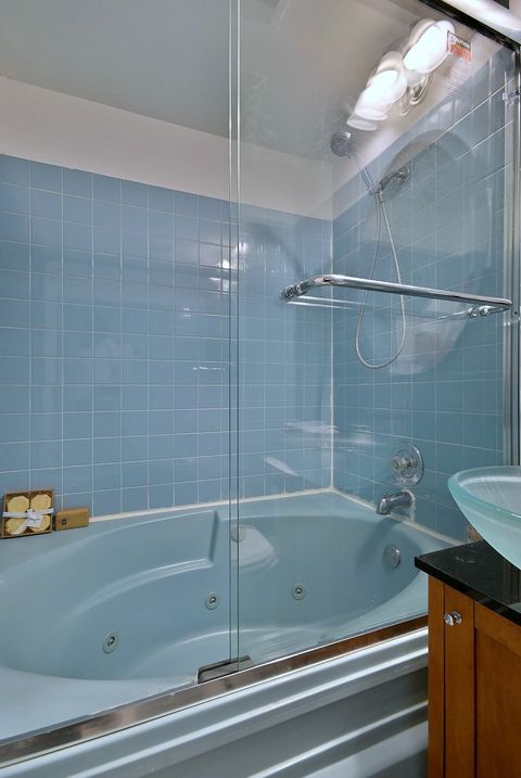 Tiny photo for 521 Michael Manor Mnr, Glenview, IL 60025 (MLS # 12530638)